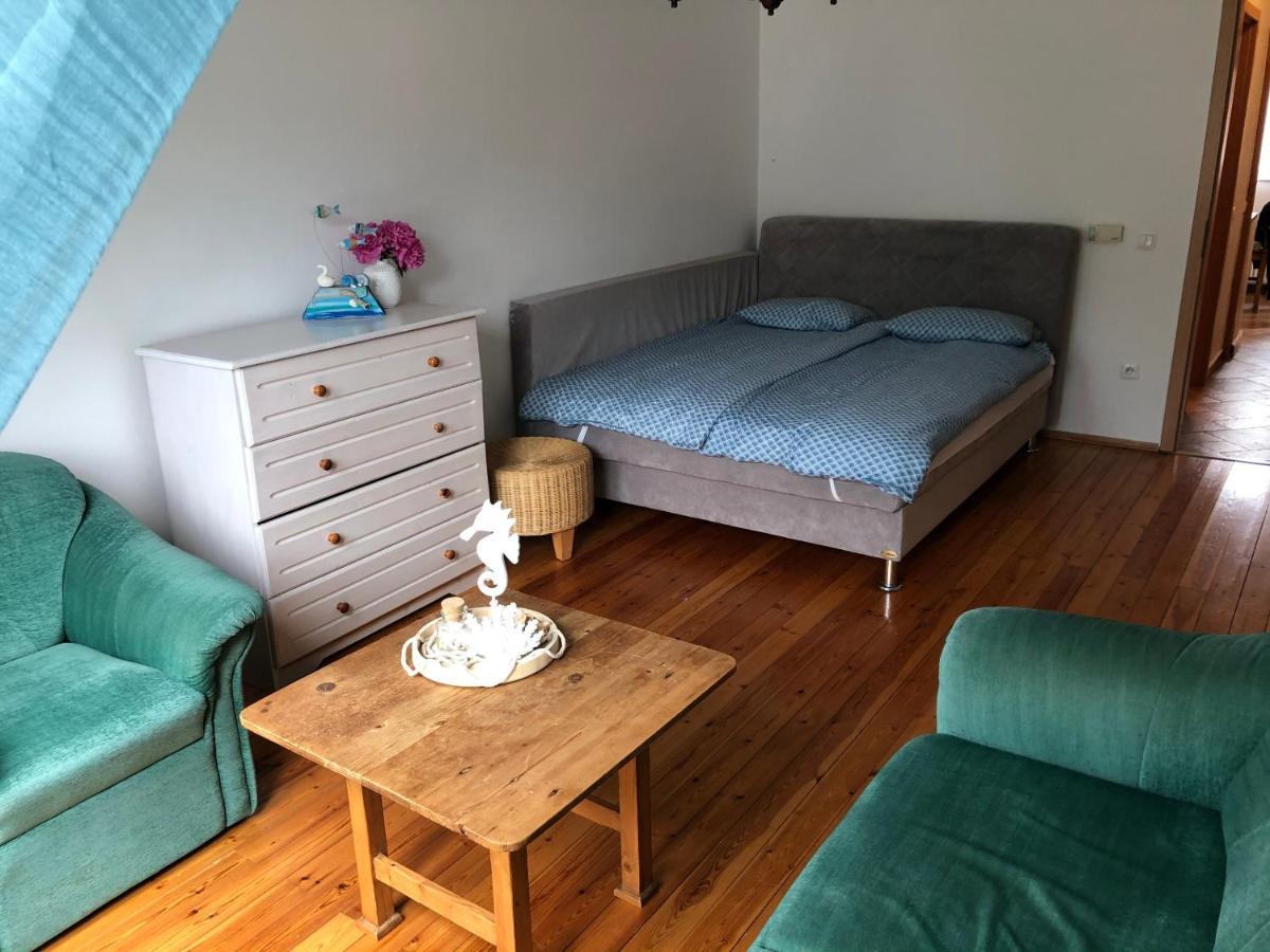 Capri Apartman Eger Eksteriør billede
